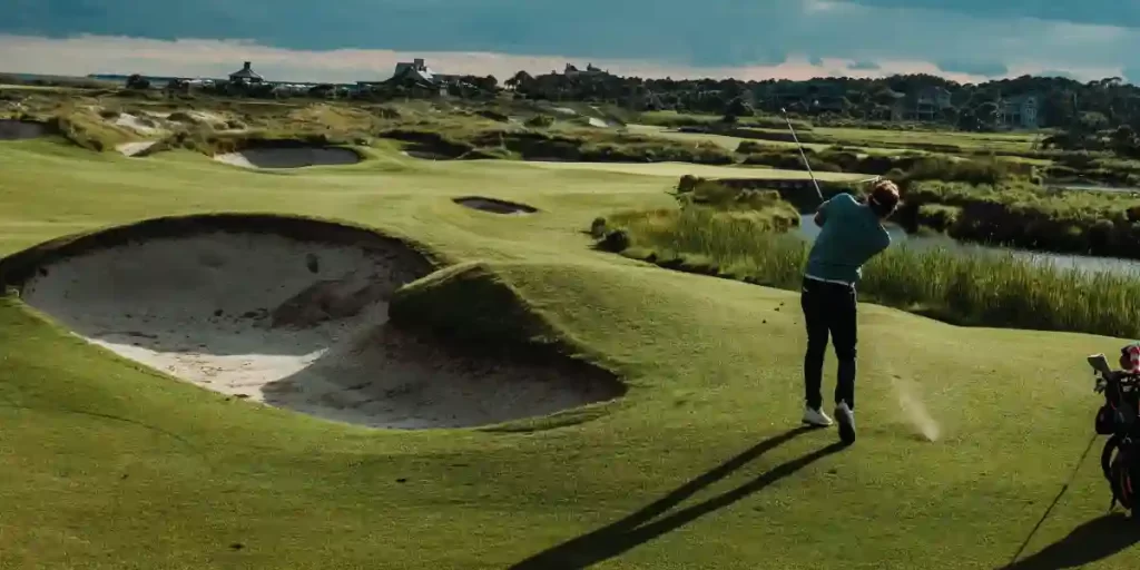 golf course using automatic lawn mower